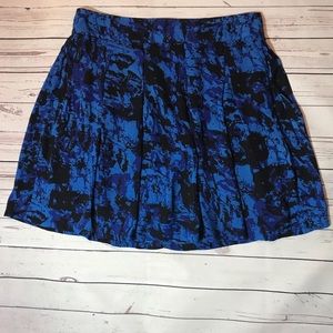 5|48 Blue and Black Patterned Skater Skirt